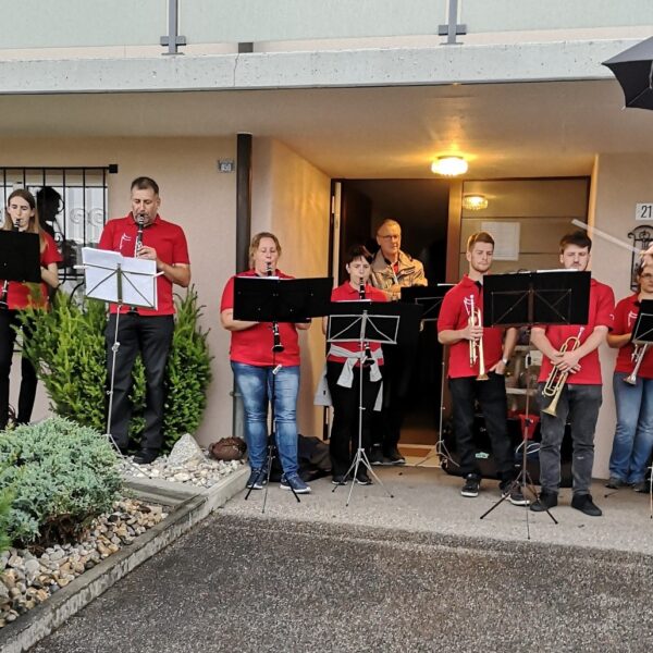 Ständli Tour der Ortsmusik Rüediswil