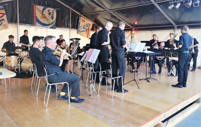 Fätzige Melodien am Blasmusik Openair Ruswil