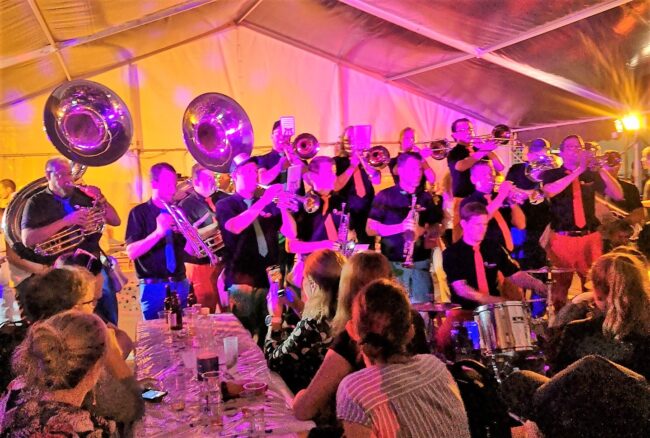 Die Fasnachtsband Express in Aktion