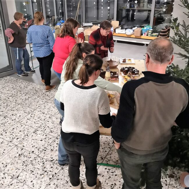 Ein Dessert zum Abschluss des St. Niklaus-Höcks der OMR