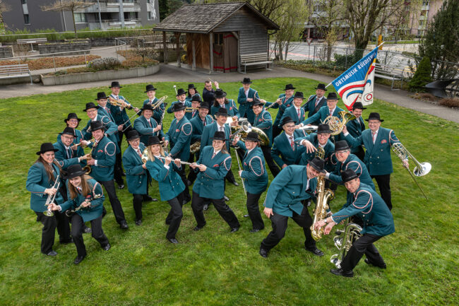 Die Harmoniemusik aus der Gemeinde Ruswil, die Ortsmusik Rüediswil plant eine Neuuniformierung im 2026. (Foto von Stefan Dubach / Niveau Fotos Ruswil)