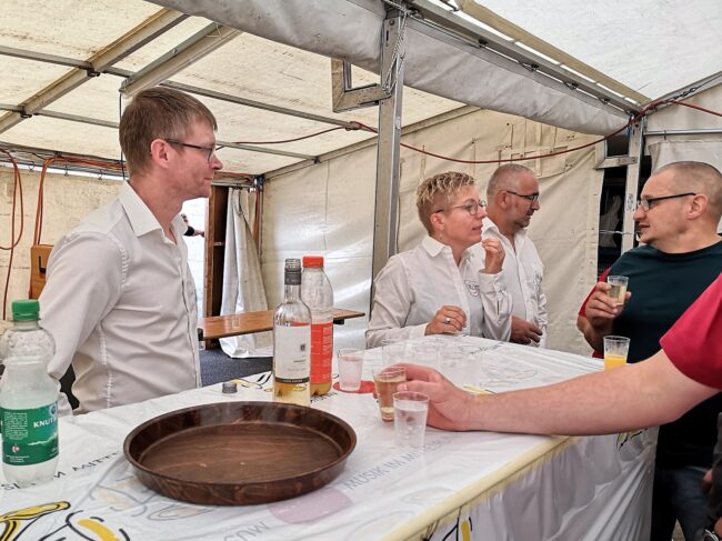 Kilbi Rüediswil 2023: Der Apéro wurde von der Ortsgemeinschaft Rüediswil offeriert.