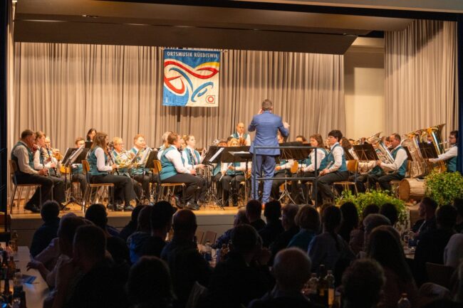 Jahreskonzerte 2023 der Ortsmusik Rüediswil zum Motte "Heimat mis Dehei"