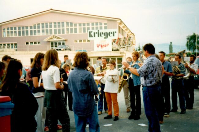 Unter der Leitung von Konrad Zemp spielte die Ortsmusik Rüediswil zahlreiche Ständchen.
