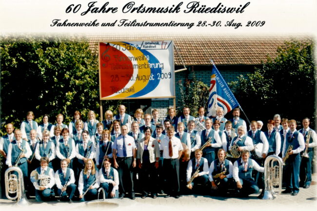 Im Jahr 2009 feierte die Ortsmusik Rüediswil ihr 60 Jahr Jubiläum und weihte eine neue Fahne.