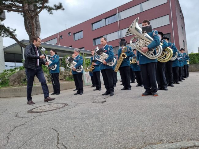 Die Ortsmusik Rüediswil probt für den Luzerner Kantonal Musiktag Wolhusen