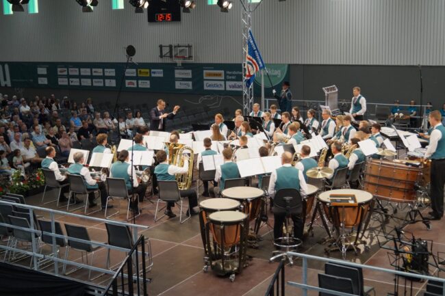 Am Pfingstsonntag besuchte die Ortsmusik Rüediswil unter der Leitung von Patrick Hummel den Luzerner Kantonal Musiktag Wolhusen