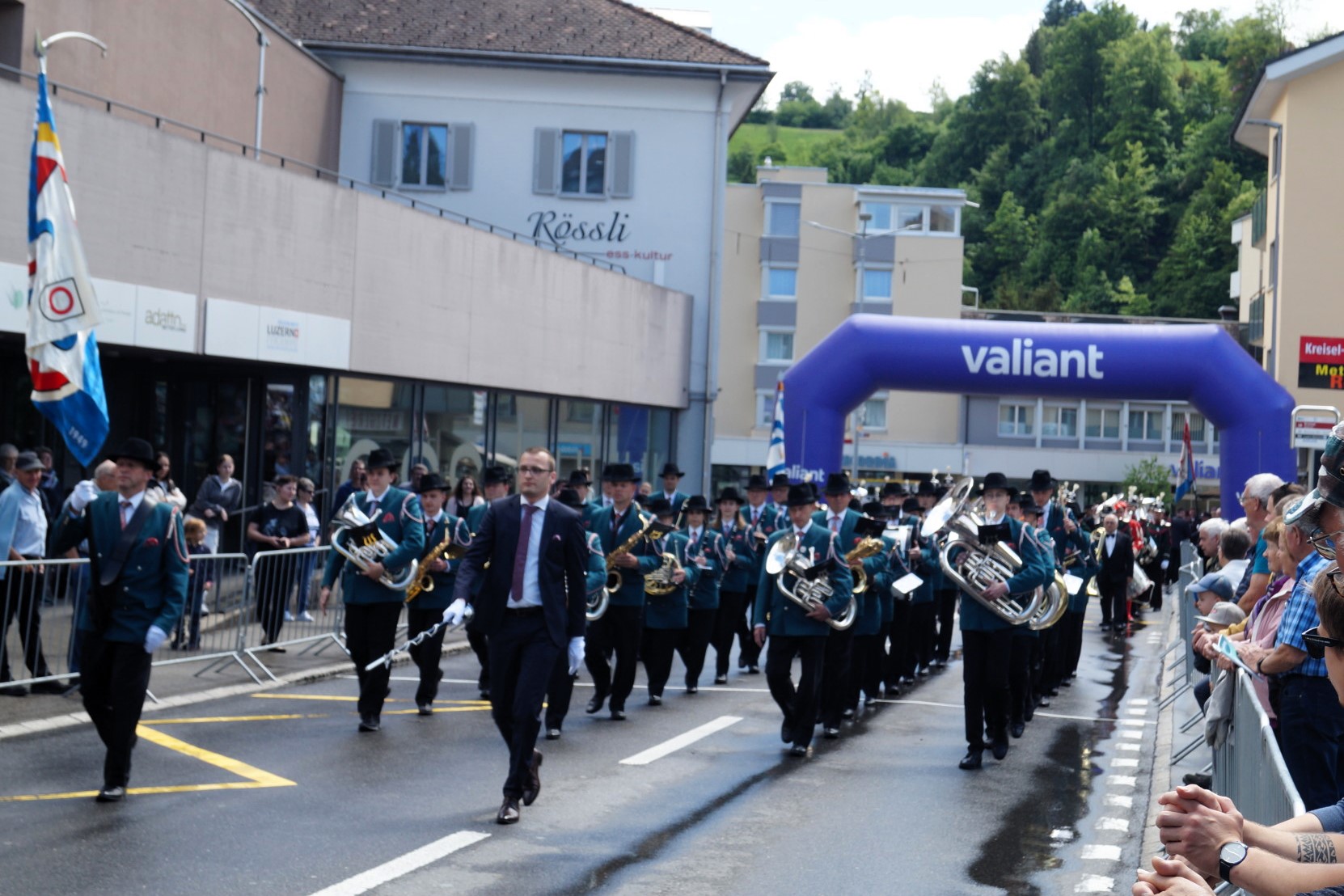 Am Pfingstsonntag besuchte die Ortsmusik Rüediswil in Wolhusen den Luzerner Kantonalmusiktag