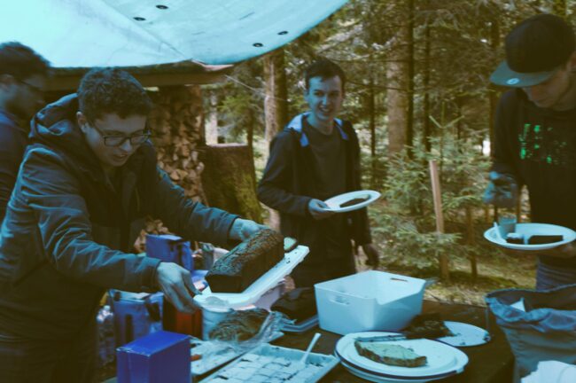 Picknick der Ortsmusik m Rüediswiler Wald