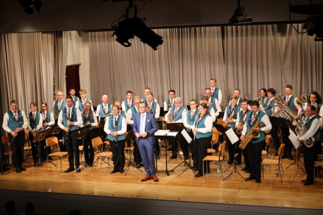Die Ortsmusik Rüediswil trug ihr Jahreskonzert 2024 unter der Leitung von Patrick Hummel vor.