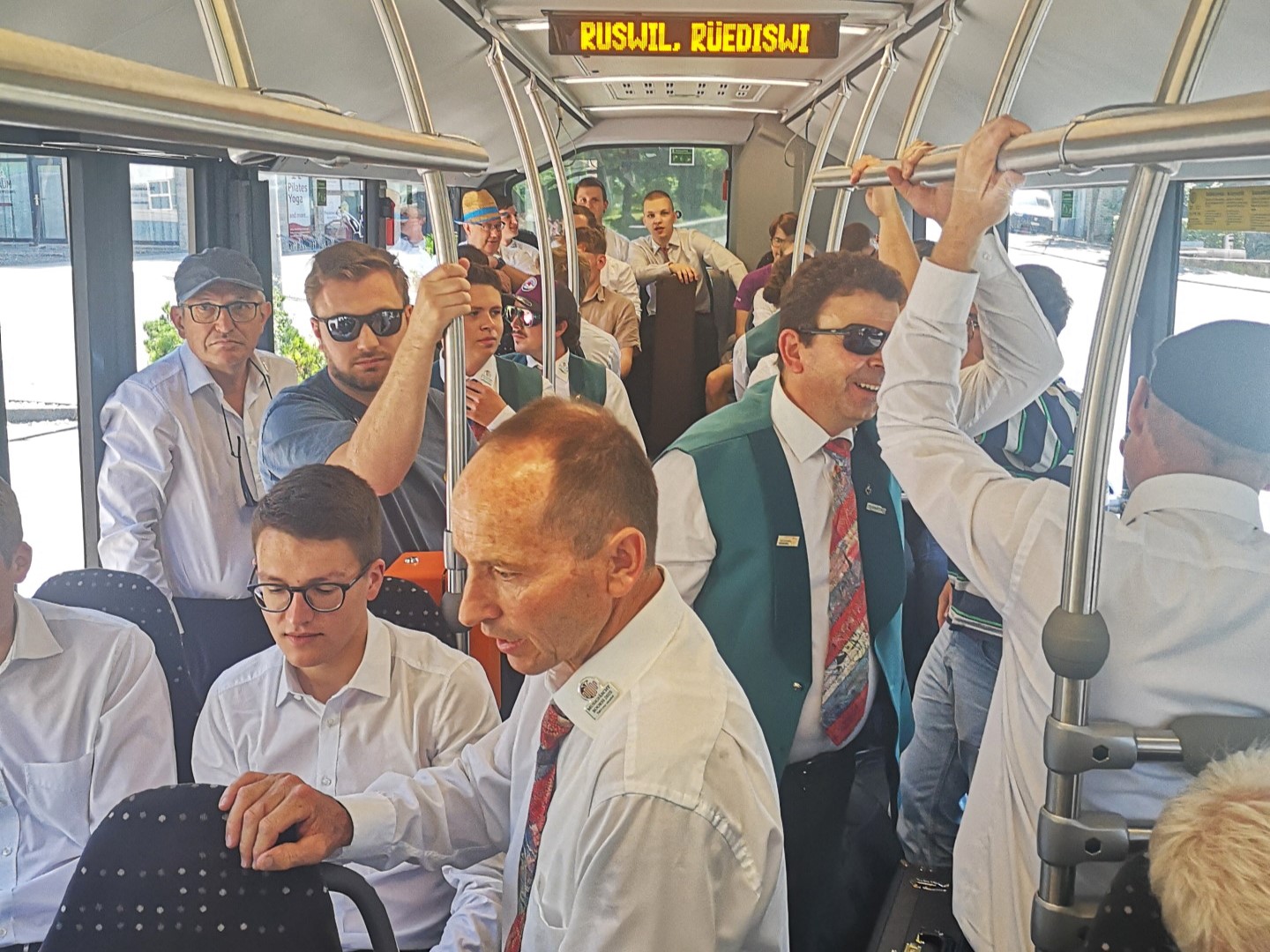 Die Ortsmusik Rüediswil reiste am 22. Juni mit dem Bus von Rüediswil nach Sursee.