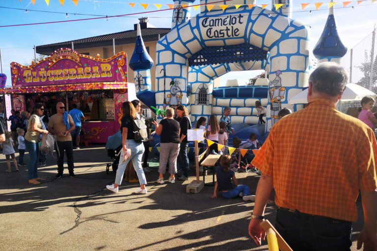 Attraktive Stände an der Kilbi 2025 boten für jedermann/frau was.