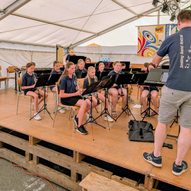 Die Nachwuchsformation die Smiling Band Rottal begeisterte das Publikum.
