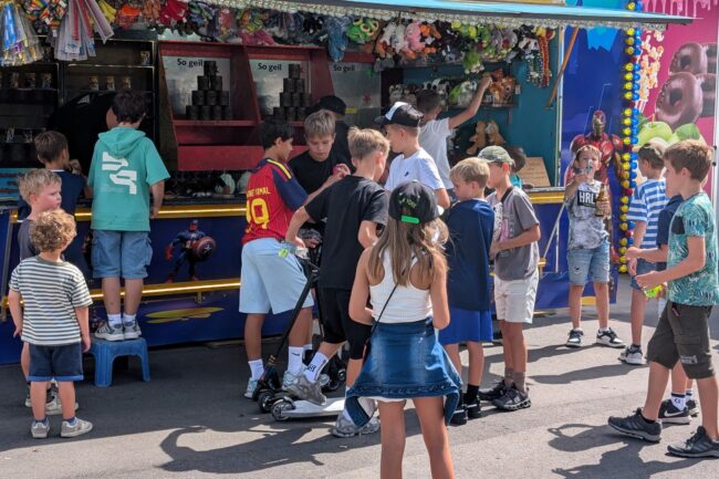 Die Schiessbude war an der Kilbi 2026 in Rüediswil sehr gefragt.