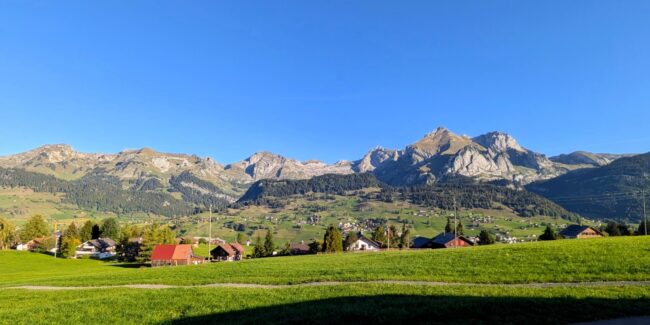 Kurz vor dem Schwendisee zeigte sich das Alpsteingebirge in voller Pracht mit dem Säntis im Hintergrund.