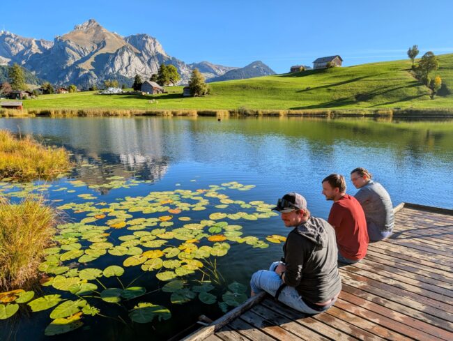 Am Sonntagmorgen genossen die OMR-Mitglieder die herrliche Stimmung beim Schwendisee.